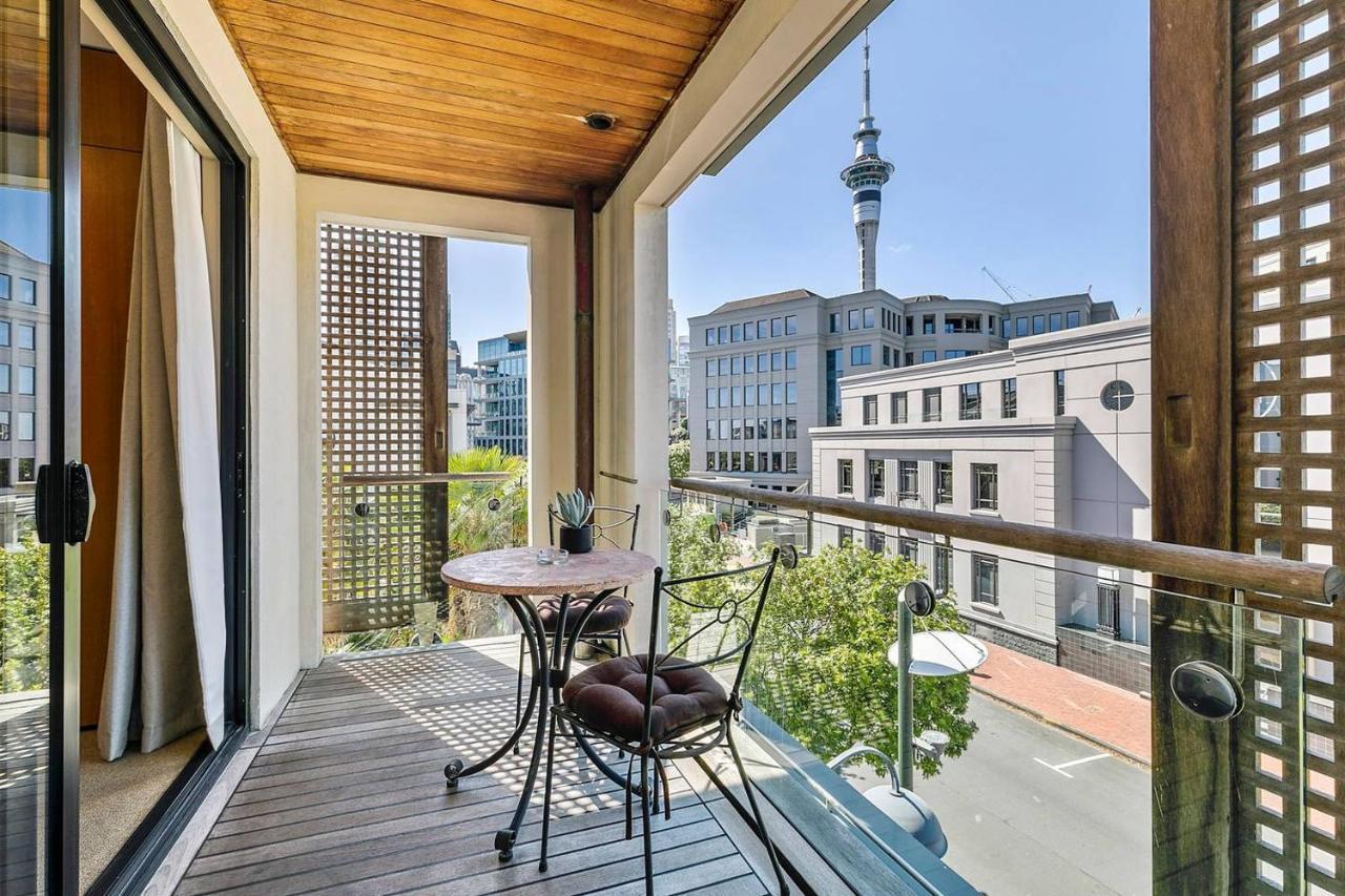 Enormous One Bedroom Beauty In Cbd! Free Parking Auckland Zewnętrze zdjęcie